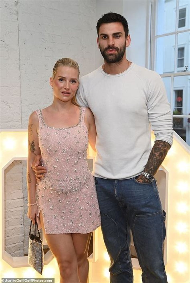 Lottie Moss Boyfriend | Is She Dating Adam Collard | Relationship & Rumors