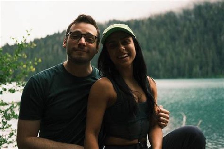 Michelle Khare- Age, Height, Net Worth, Boyfriend